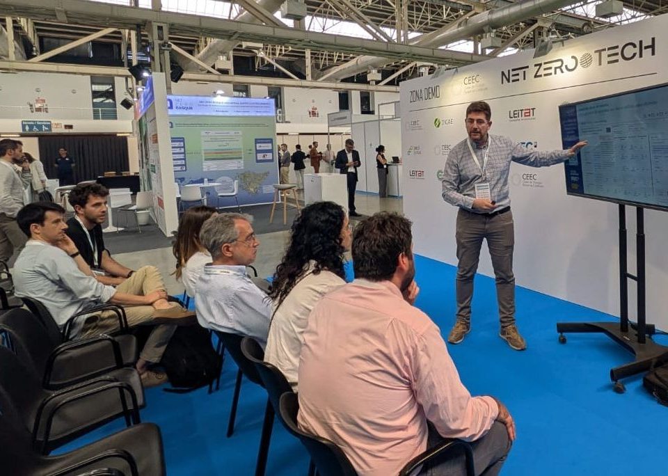 presentar la plataforma RETABIT a l'espai Demo del Clúster de l'Energia Eficient de Catalunya dins la fira Net Zero Tech